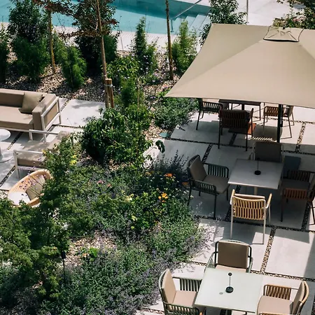 Rhin Garden Hotel Santander