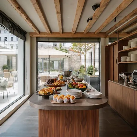 Hotel Rhin Garden Santander