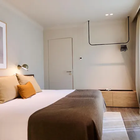 Hotel Rhin Garden 4*