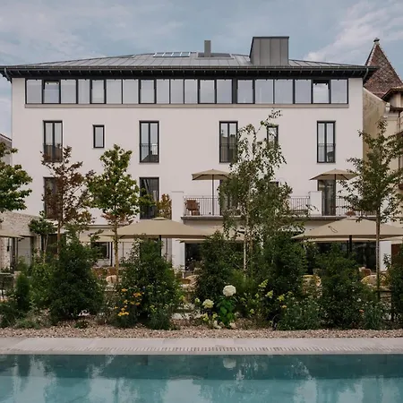 Rhin Garden (adults Only)